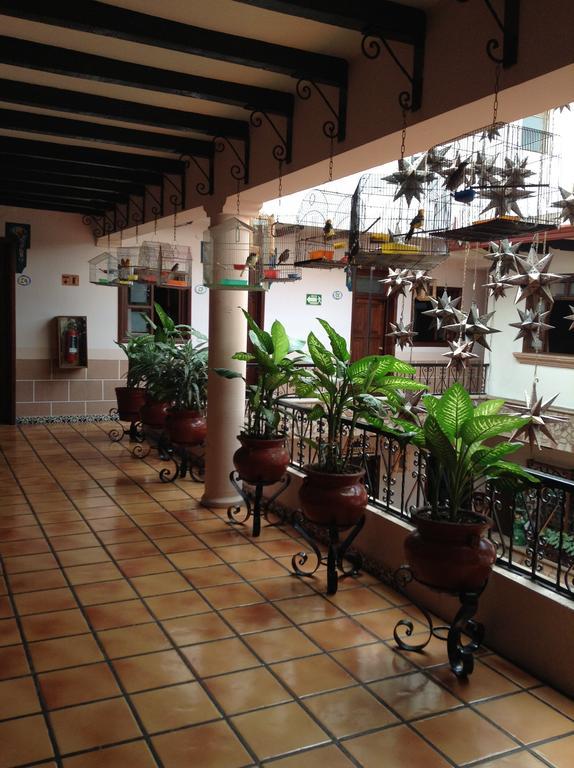 Hotel Regis Uruapan  Exterior photo