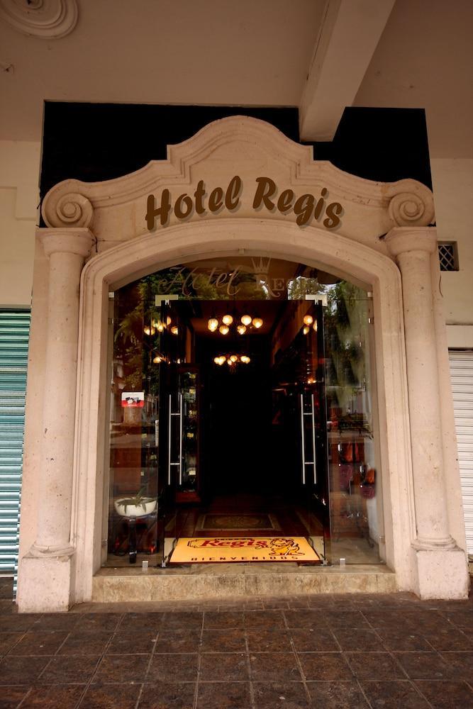 Hotel Regis Uruapan  Exterior photo