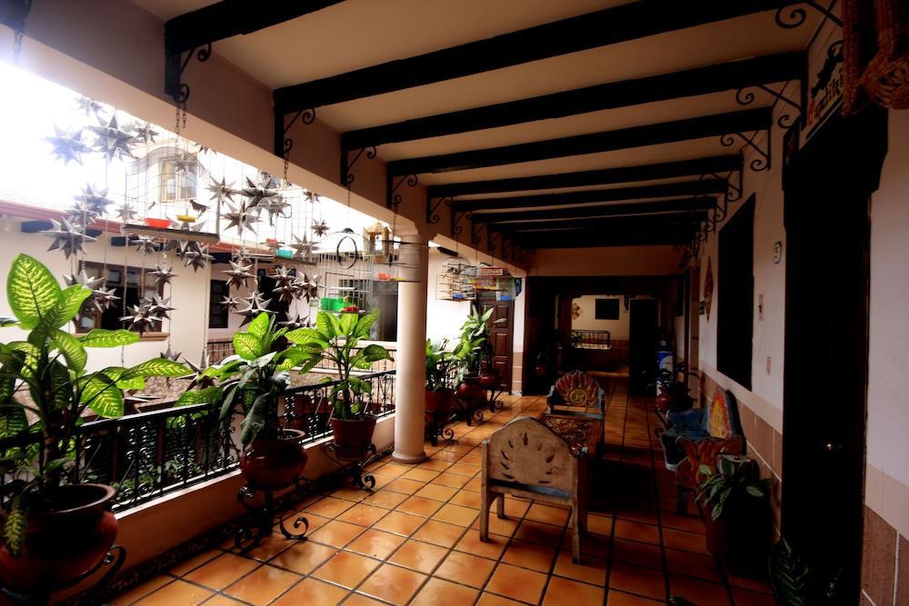 Hotel Regis Uruapan  Exterior photo
